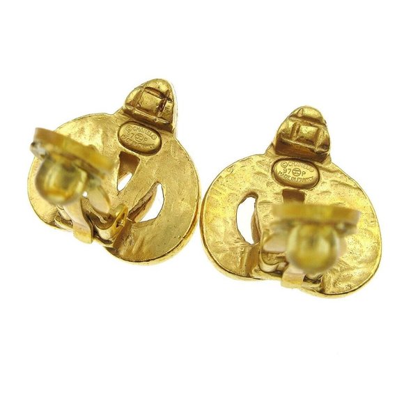 Auth CHANEL CC Logos Button Heart Motif Earrings Gold-plated Clip-On - Picture 7 of 8